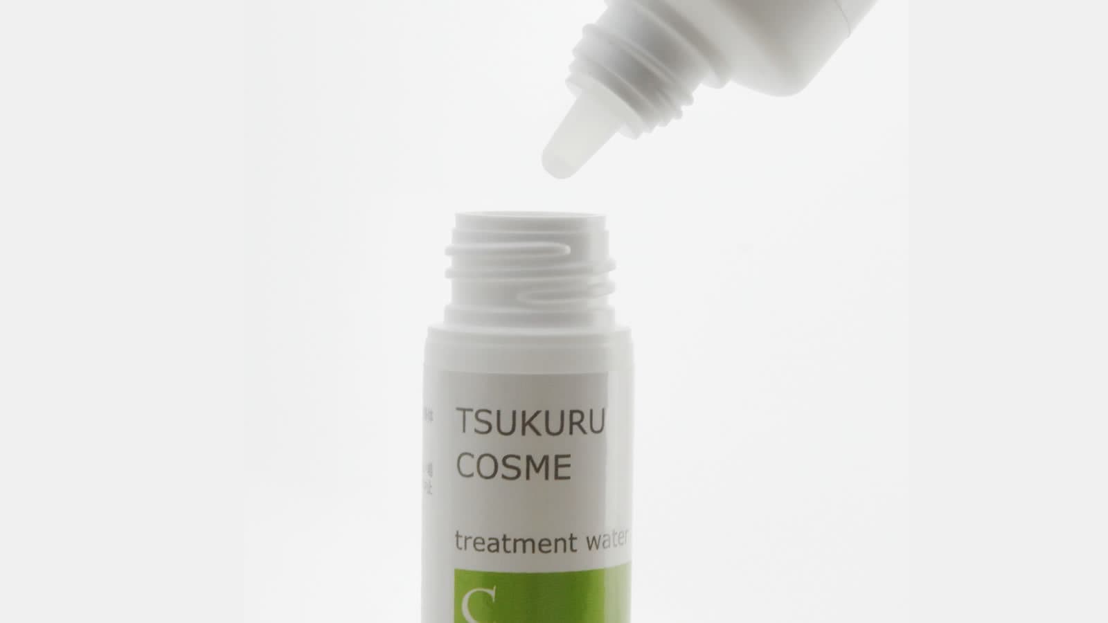 ビタミンc誘導体と手作り化粧水 Tsukurucosme